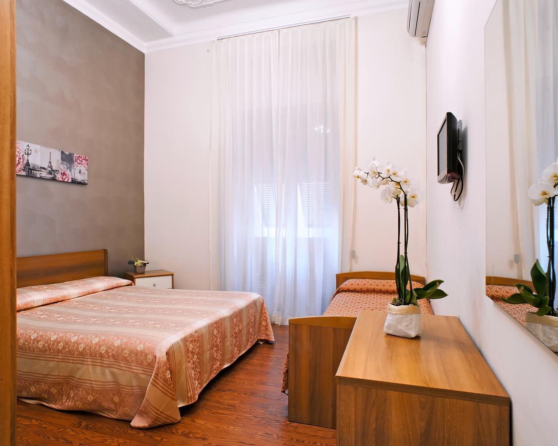 Via Marsaglia Rooms San Remo Exterior foto