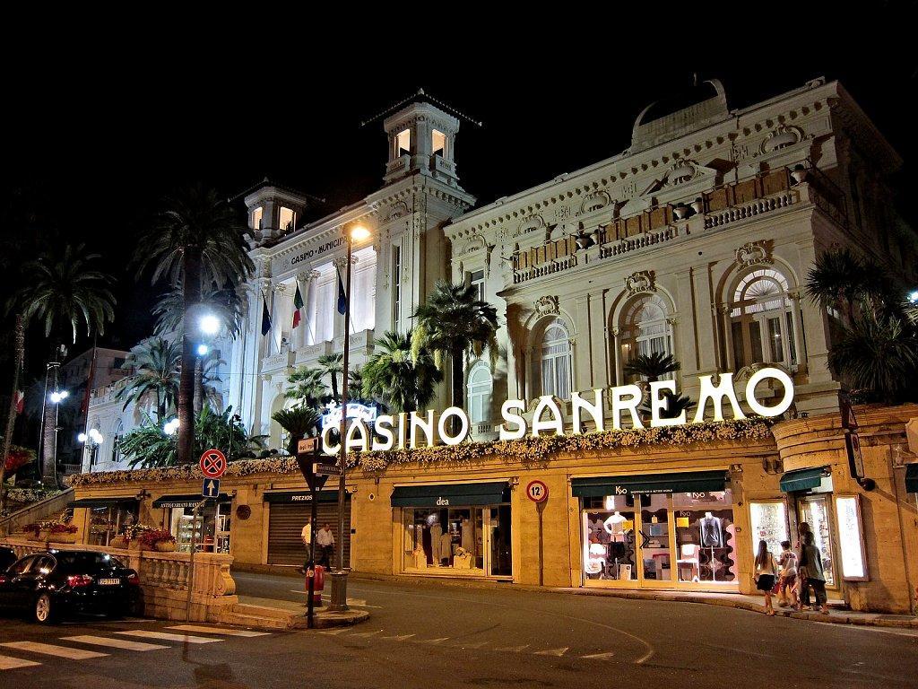 Via Marsaglia Rooms San Remo Exterior foto